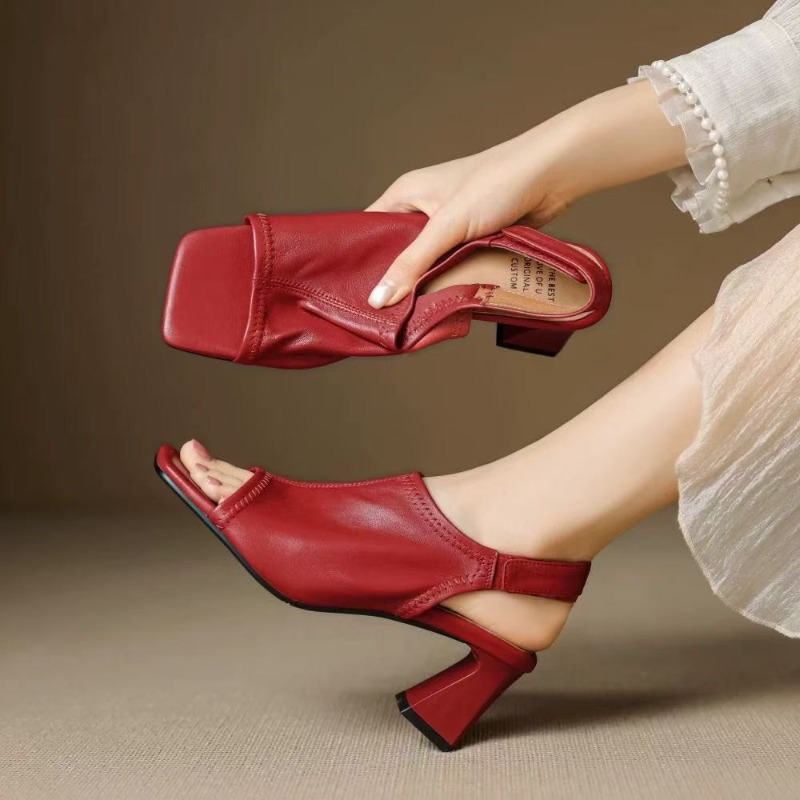Francuskie sandały damskie z u – Casual Sandal Leather recenzja i cena